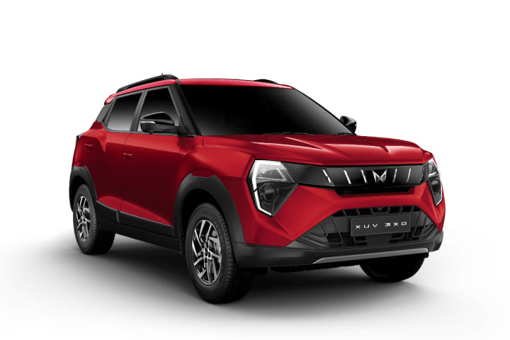 Mahindra Xuv 3x0 Ax5 L Tgdi Petrol At in Tango Red